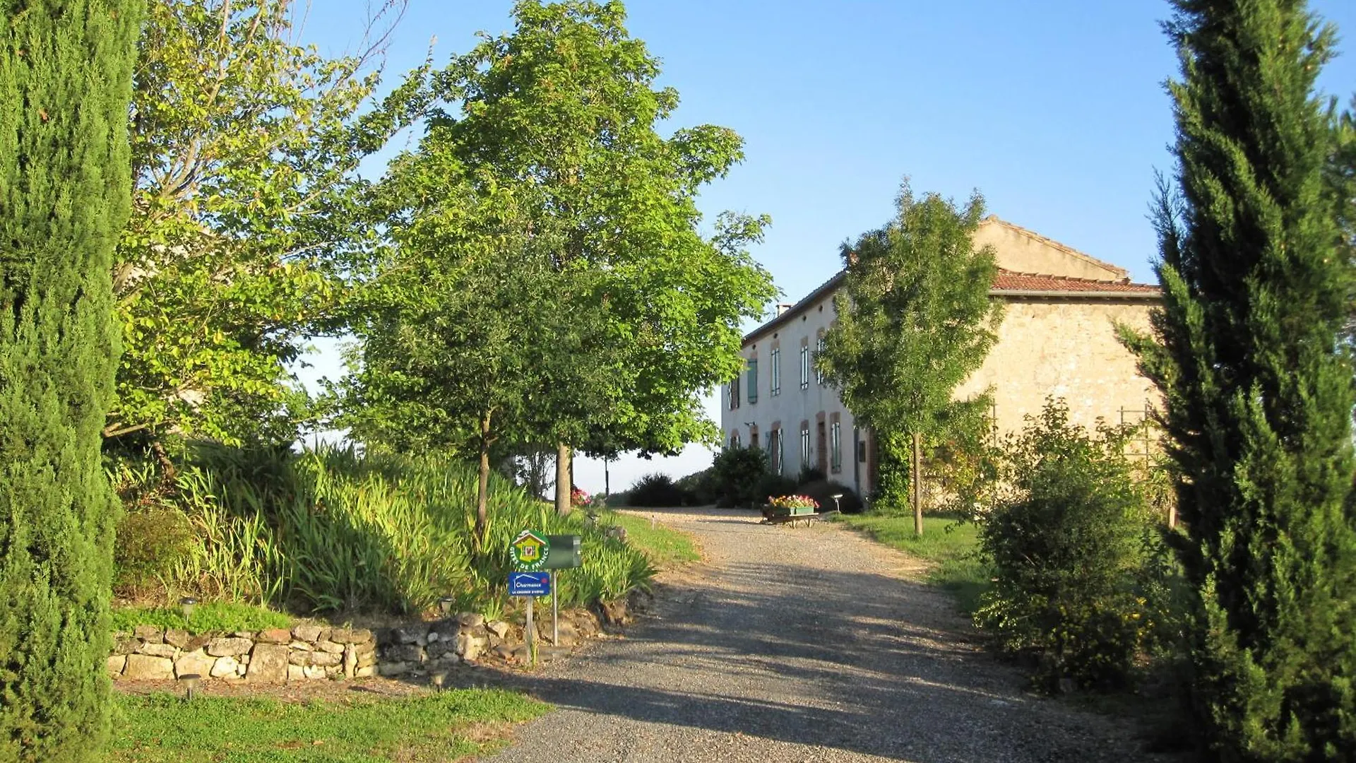Bellegarde Bed & Breakfast Saint-Gauzens
